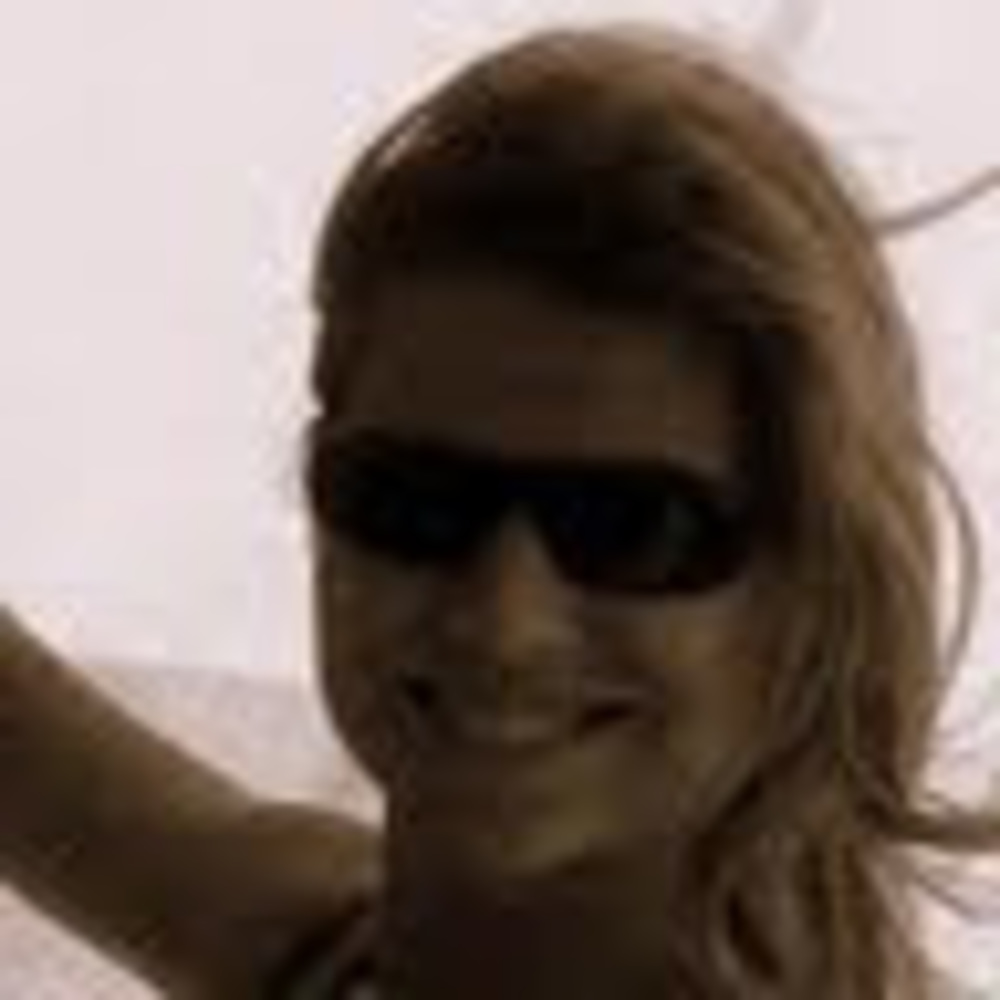 Meet your Posher, Nadya